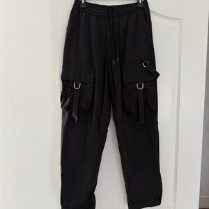ALO Yoga Black Cargo Pants